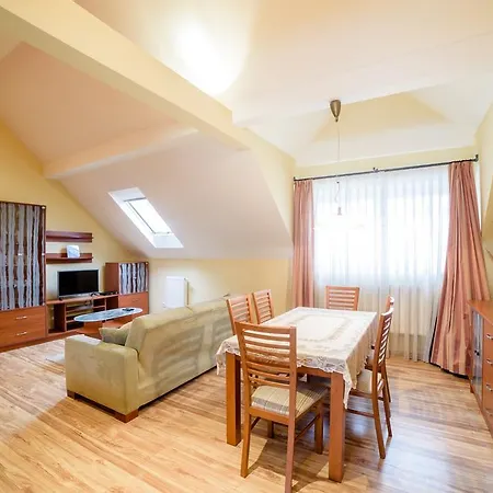 Park Apartman