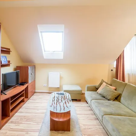 Park Apartman *